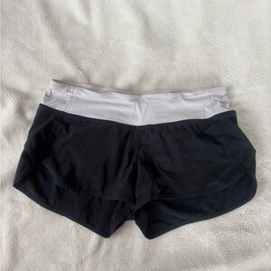 Lululemon Black and Baby Pink Women's Shorts